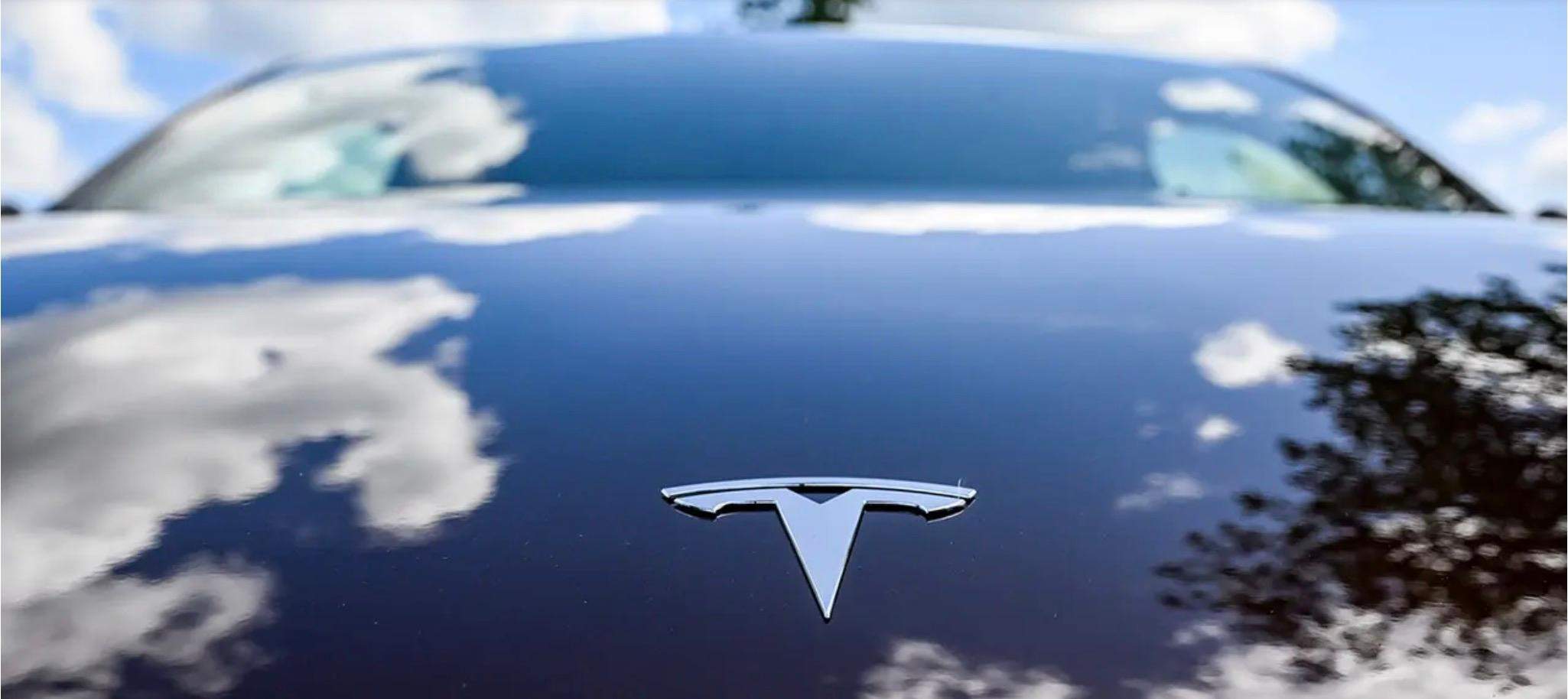 Meinungsumfrage: Immer Mehr Flottenbetreiber Kehren Tesla In DE Den ...