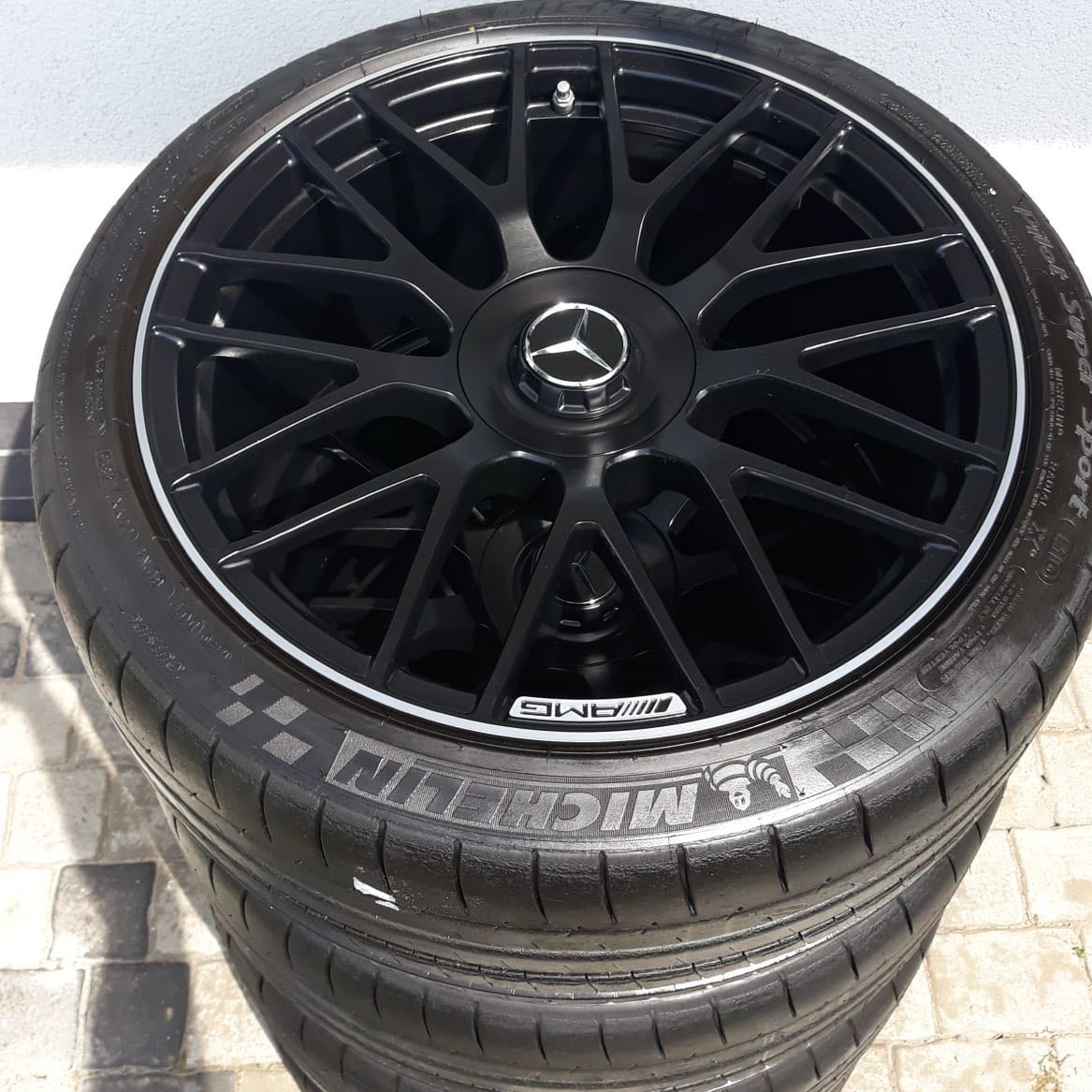 22 Zoll Felgen Rollen Auf Meinem Mercedes