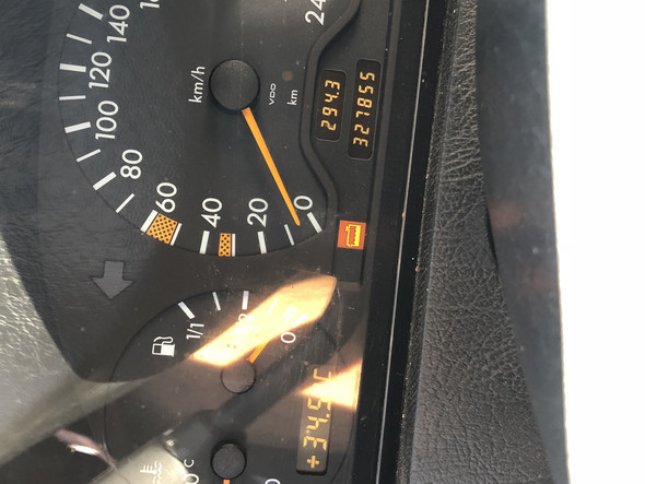 - (Auto, KFZ, Werkstatt)