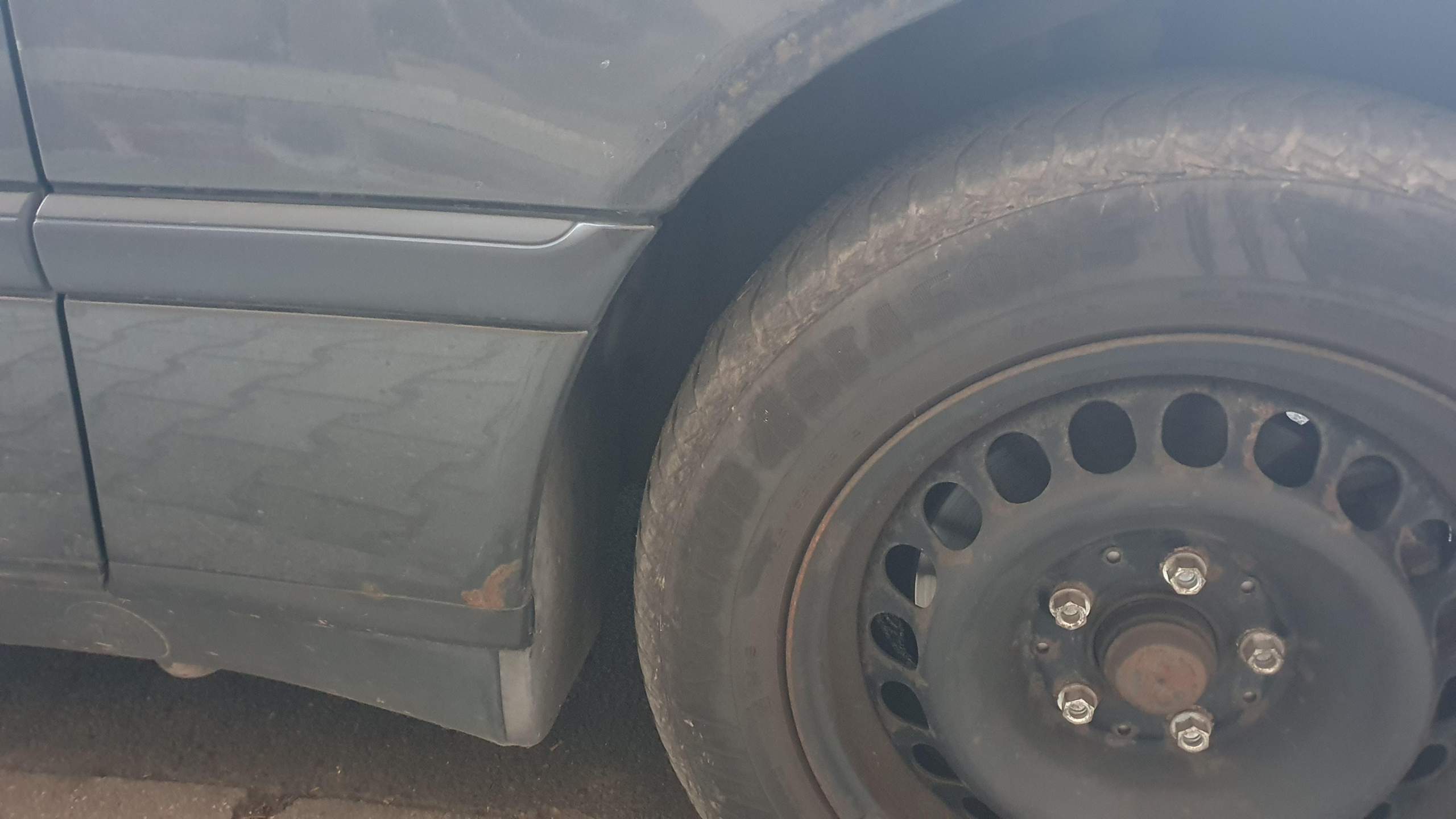 W210 Rost Mercedes W202 Rost Probleme – Darum STERBEN so viele Mercedes den Rost ...