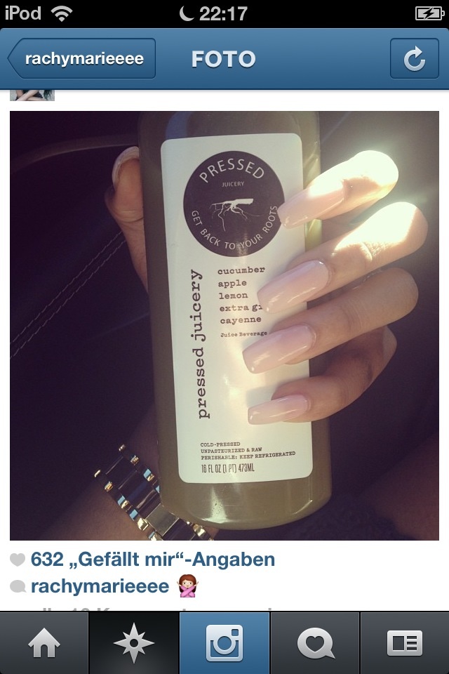 Nagellack Der Sich Bei Drogen Verfärbt Milchiger Nagellack aus der Drogerie?