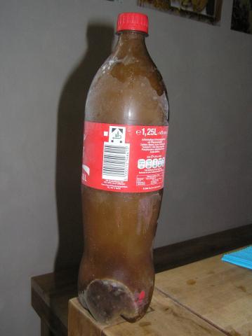 Missgeschickt Cola Im Gefrierfach Noch Geniessbar Getranke Gefrierschrank