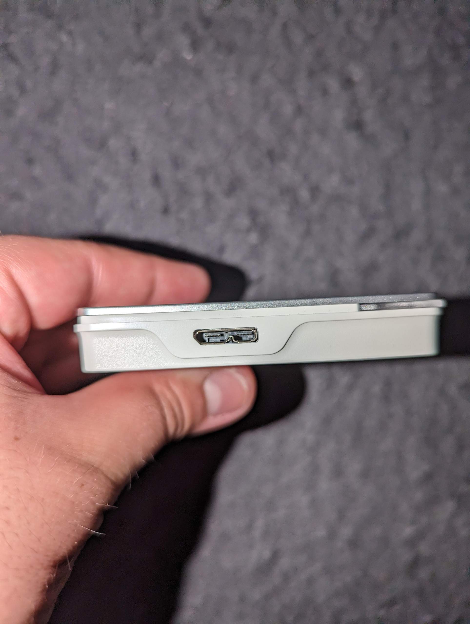 Mobile Festplatte an PC anschließen? (Computer, Speicherplatz, externe