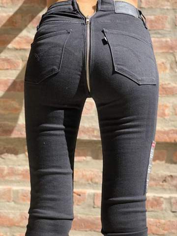 Mögt ihr Jeans, bei denen der Reißverschluss hinten ist?
