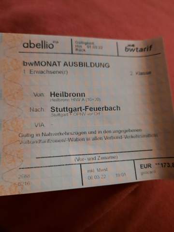 Monatskarte hin und zurück? (Bahn, Zug, Fahrkarte) Monatskarte hin und zurück? (Bahn, Zug, Fahrkarte)
