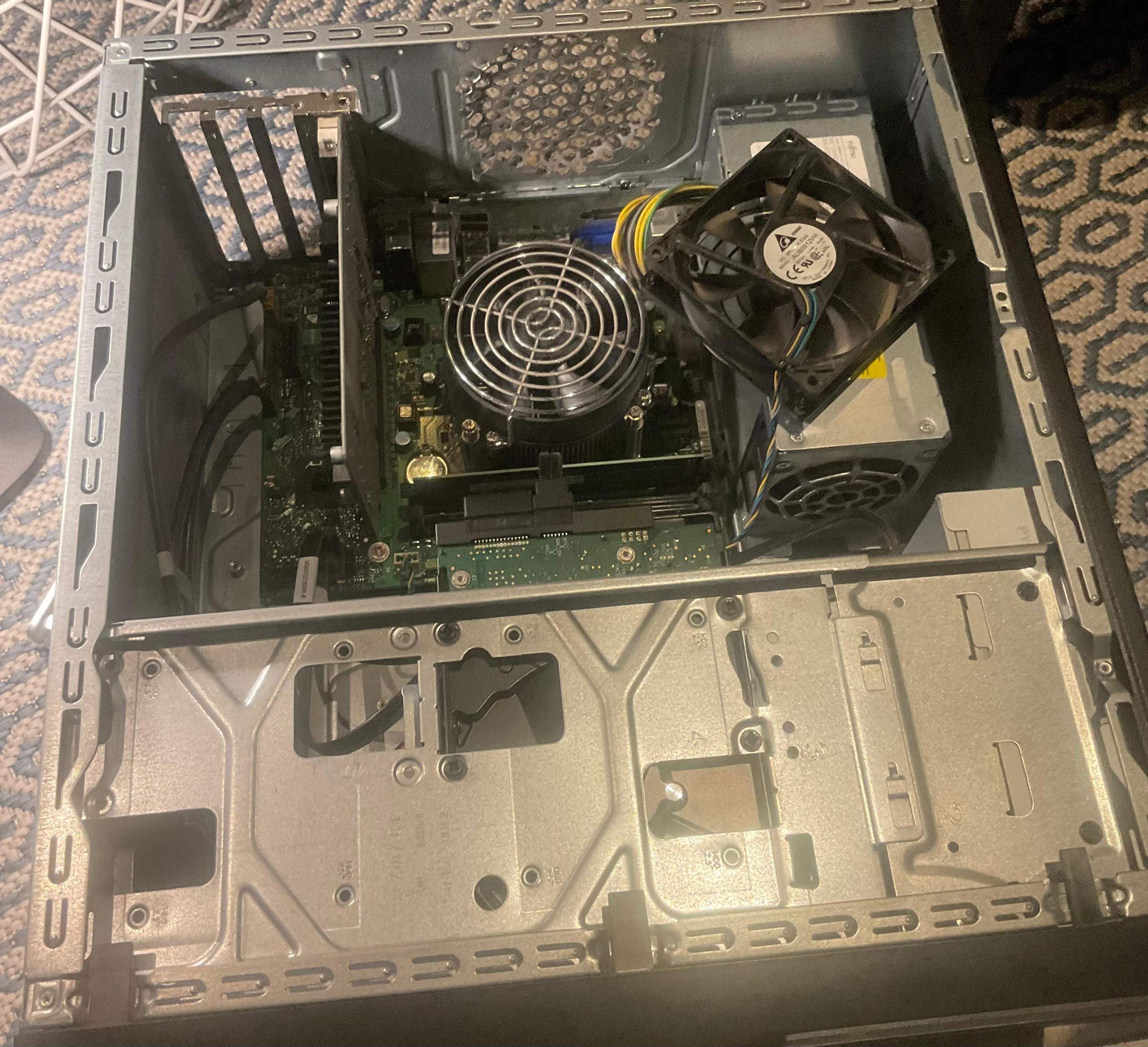 Monitor zeigt DSub Power saving mode? (Grafikkarte, VGA, Displayport)