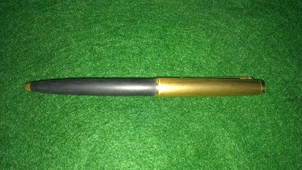 Montblanc Kugelschreiber Und Fullfederhalter Alter Und Wert Schreiben Schrift Stift