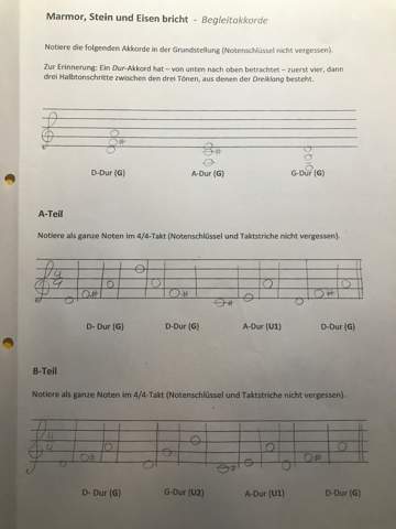 - (Schule, Musik)