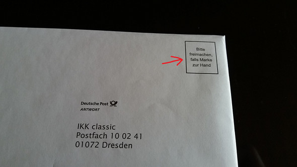 Muss Ich Auf Diesen Brief Eine Briefmarke Aufkleben Post Deutsche Post Briefmarken