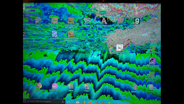 Nach Windows 10 Update zeigt mein Bildschirm nur noch bunter Farben an?