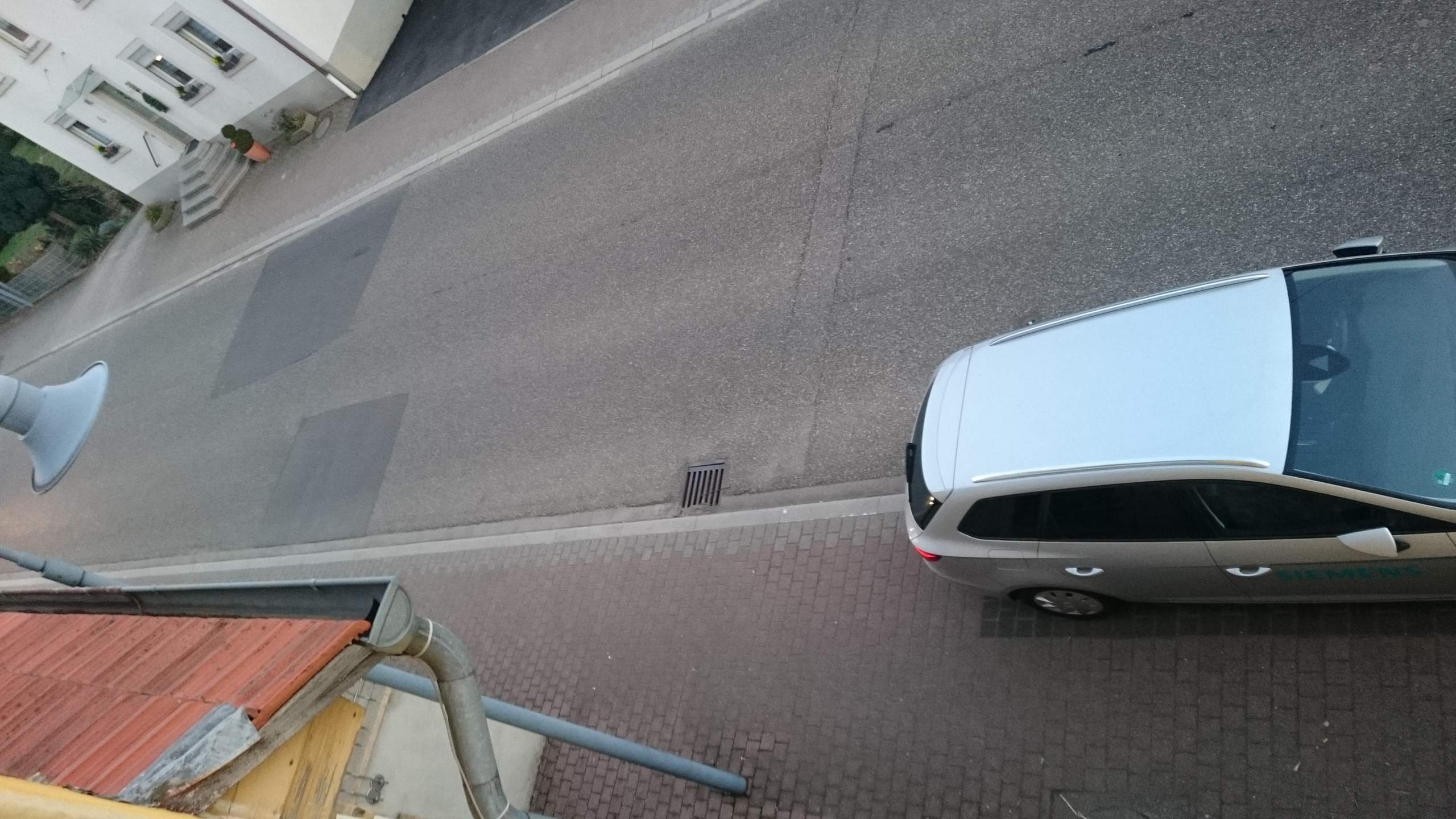 Schne Nachbar Verbietet Parken Vor Seinem Haus Bilder