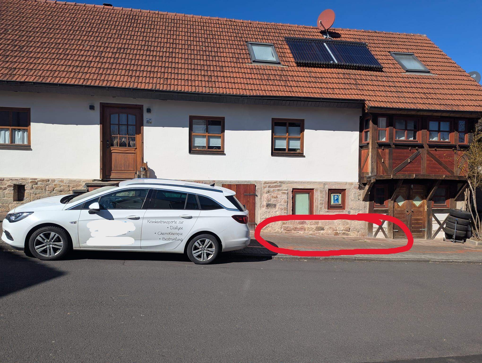 Schne Nachbar Verbietet Parken Vor Seinem Haus Bilder