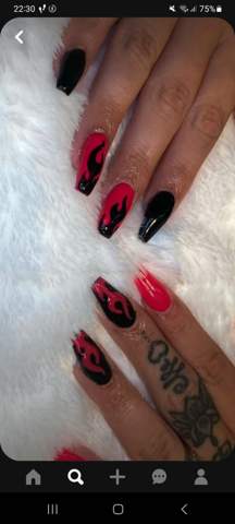 Nagellack mit Schablone?