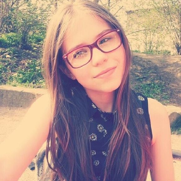 Eine neue freundin Eine neue freundin