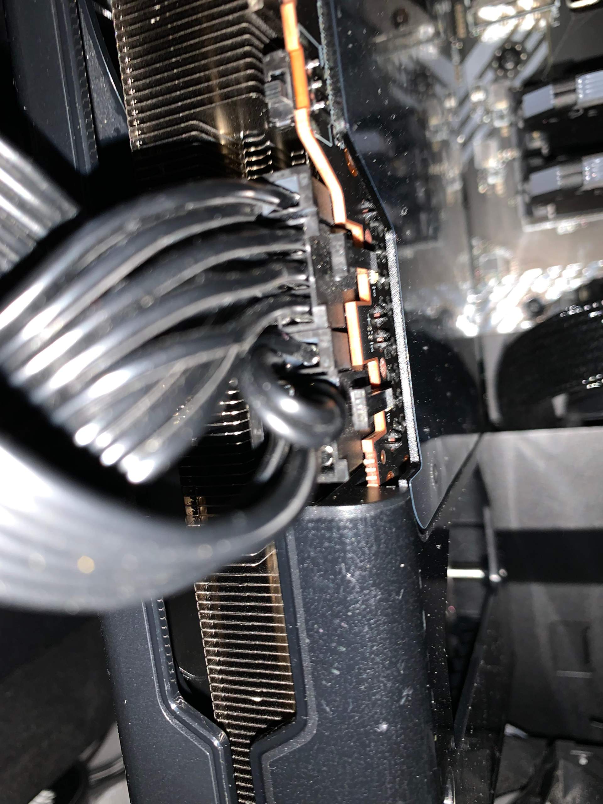 Neue Grafikkarte richtig anschließen? Technik, PC)