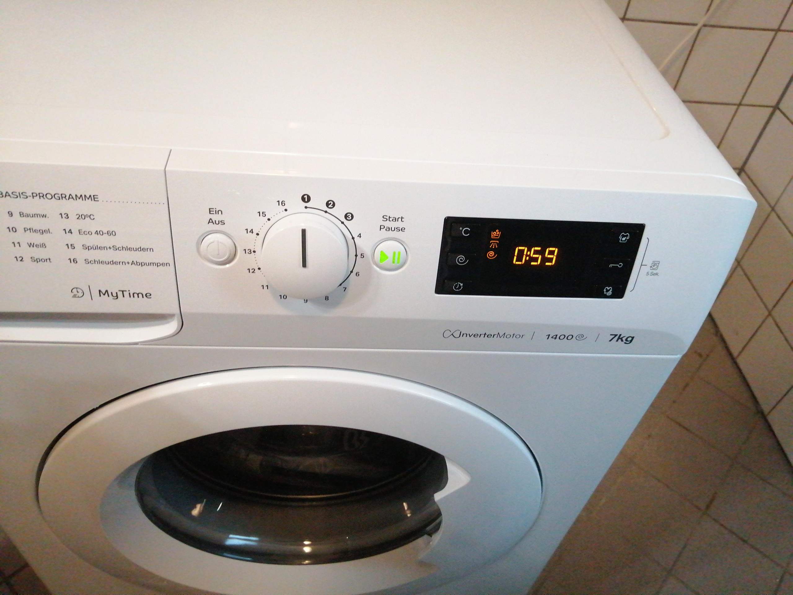 Neue Waschmaschine lässt sich nicht öffnen (Indesit mtwe 71483e w de)? (Technik, Technologie