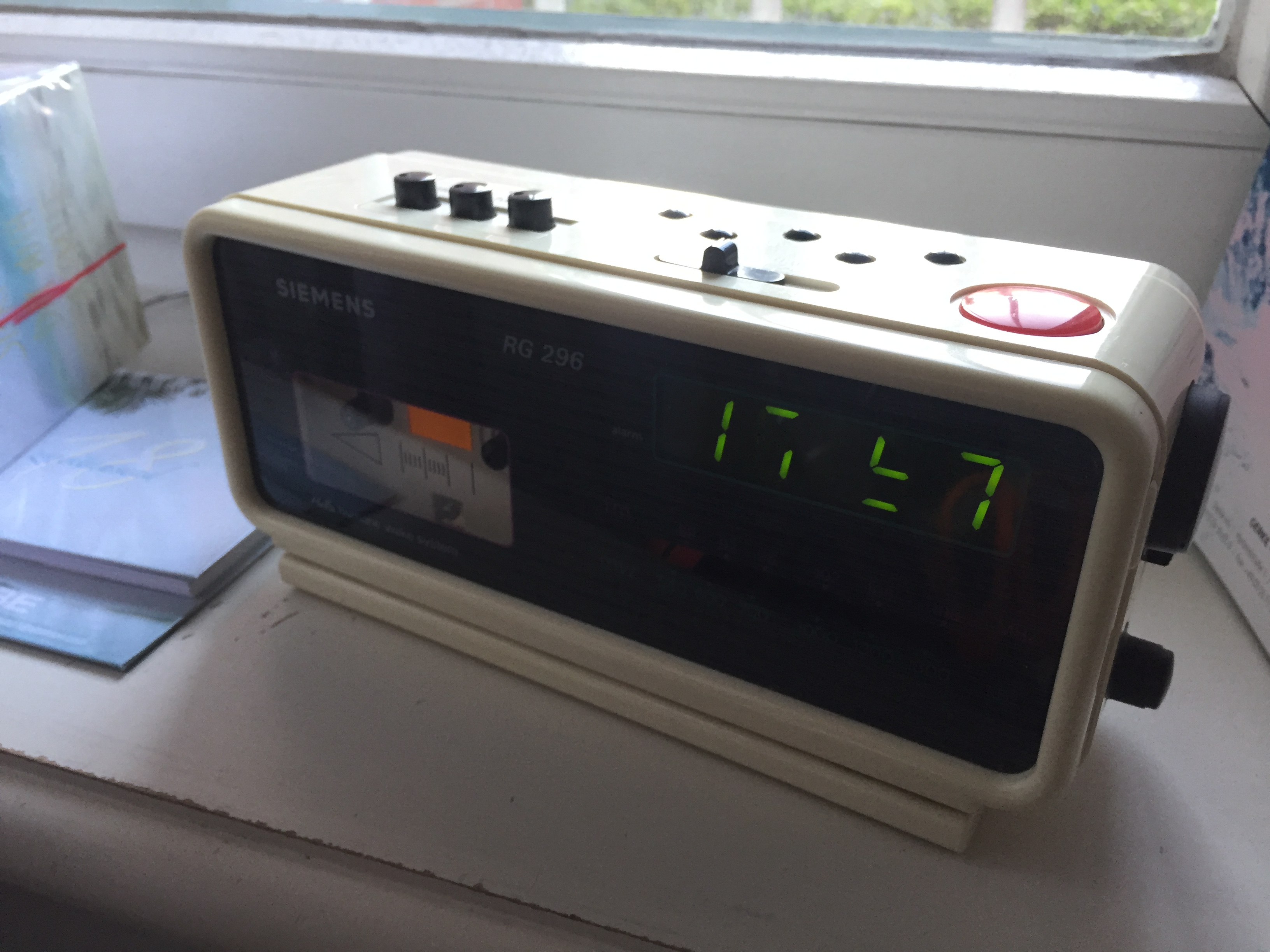 Neues Radio in die alte Hülle einbauen? (Technik