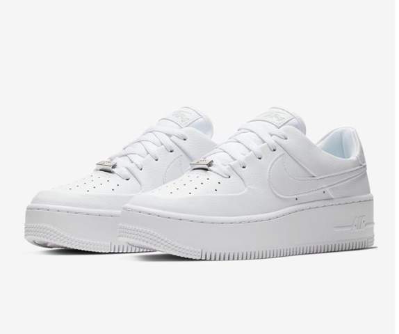 Nike Air Force 1 Sage Low Bequem