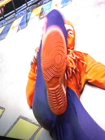 5. - (Nike, Sneaker)