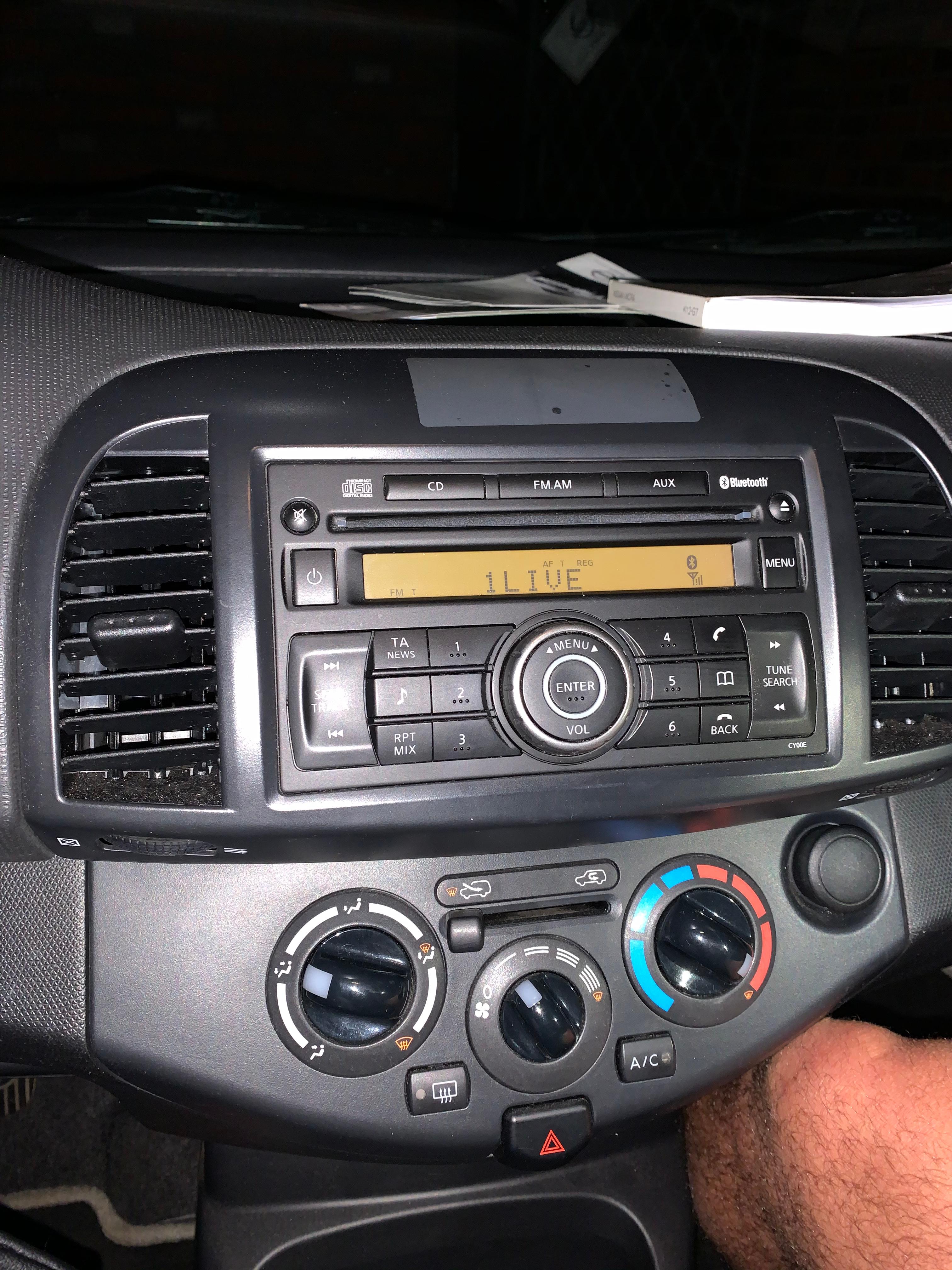 Nissan Radio lässt sich nicht verbinden? (Technik, Auto