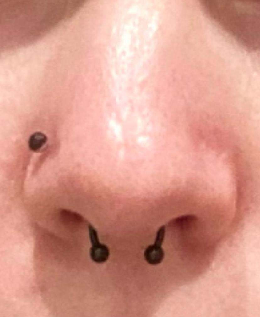 Nostril piercing zu hoch gestochen? (Gesundheit und Medizin, Piercer, Nasenpiercing)
