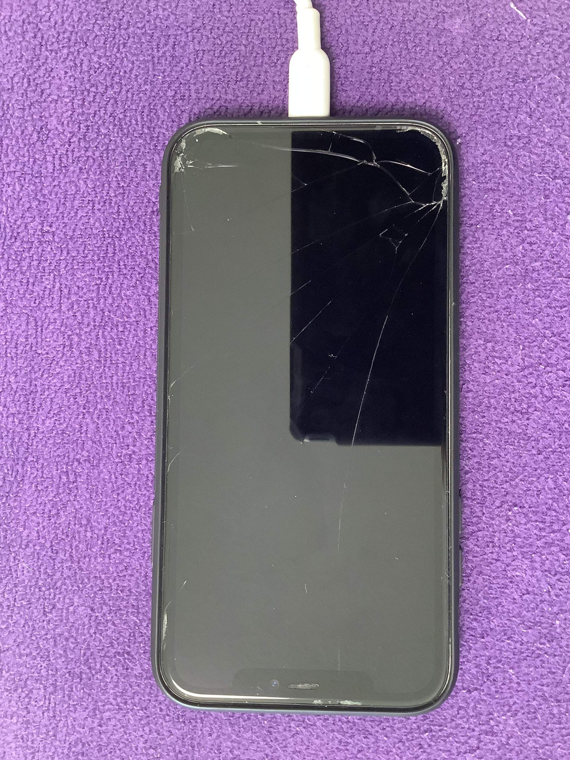 Nur ein Display schaden oder mehr? (Apple, iPhone, Software)