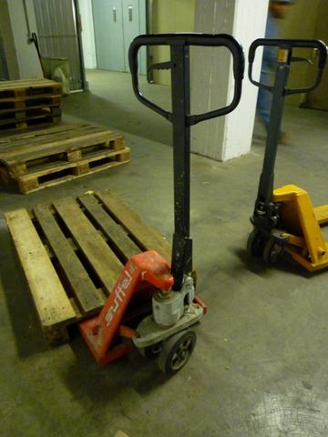 Ol Bei Unseren Hubwagen Nachfullen Werkstatt Lager Hydraulik