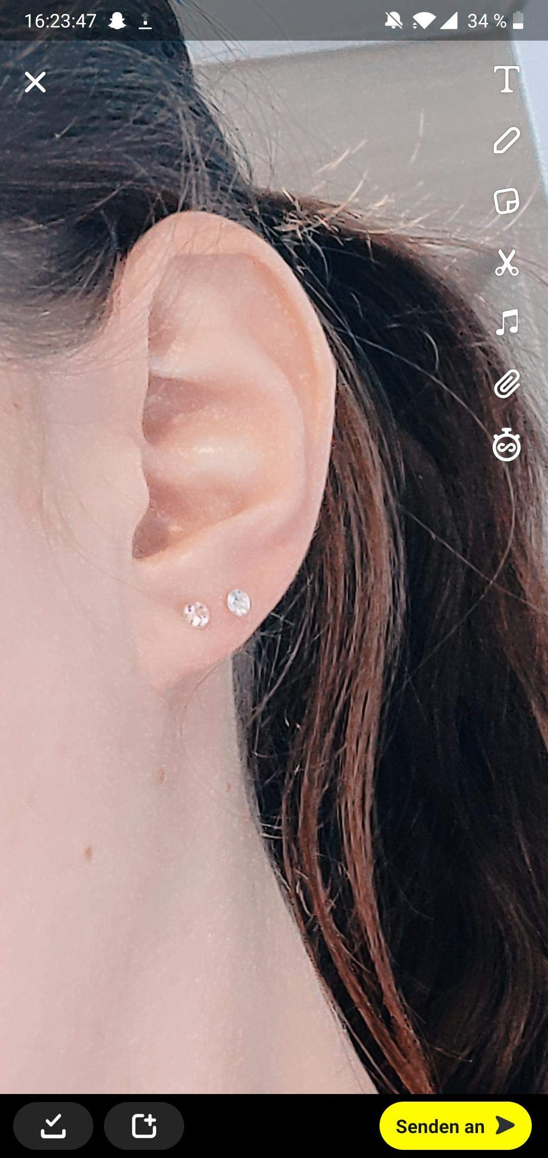 Ohrlöcher passen nicht ganz? (Piercing, Kosmetik, Ohrringe)