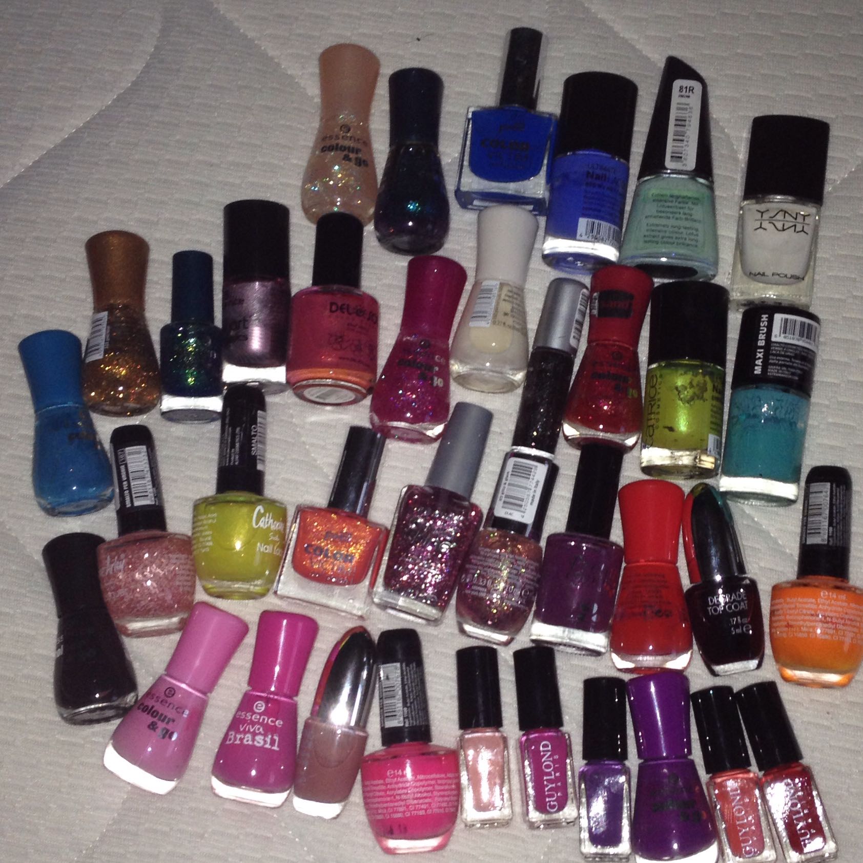 Ombre nägel welche farben passen? (farbe, nagellack) Welche farben passen zu rot und braun