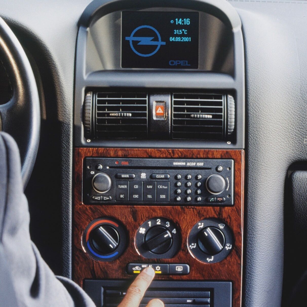 Opel Astra G Cabrio Navi Technik Musik Technologie