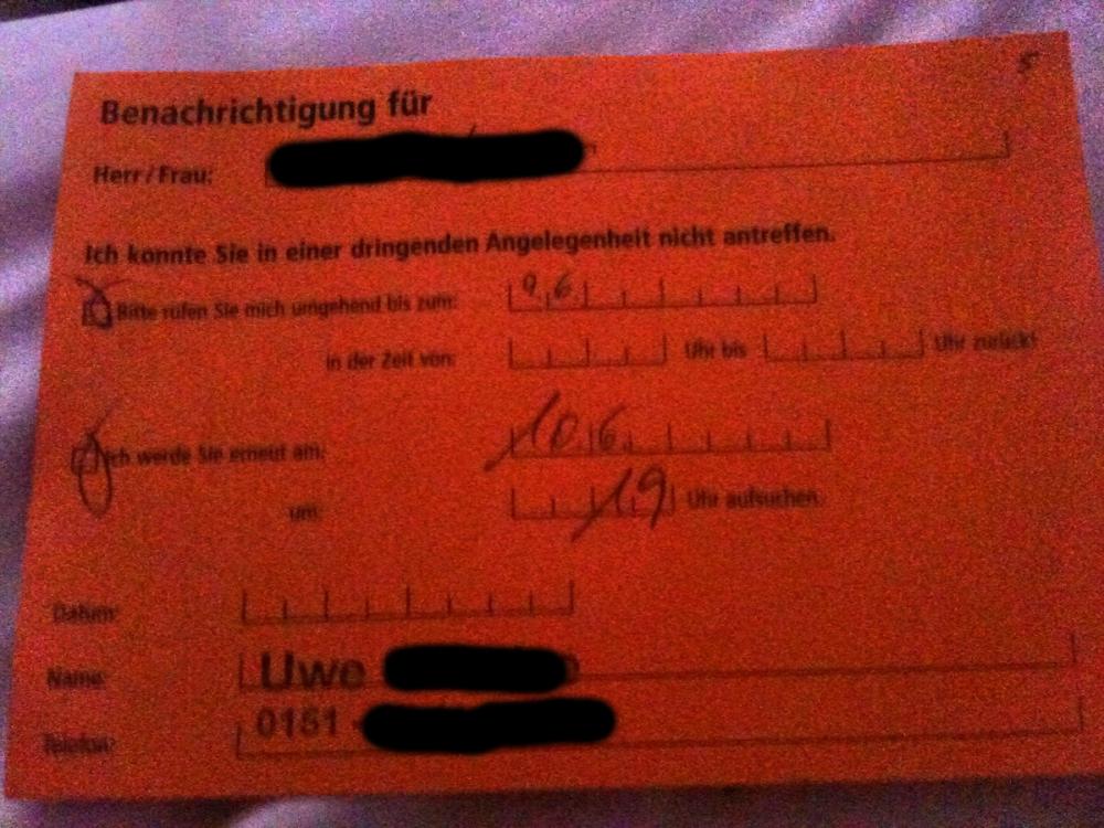 Orange Karte im Briefkasten - was ist das? (Karten, Benachrichtigung) Orange Karte im Briefkasten - was ist das? (Karten, Benachrichtigung)