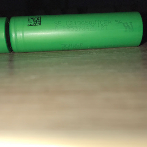 1. Batterie - (E-Zigarette, Batterie, dampfen)