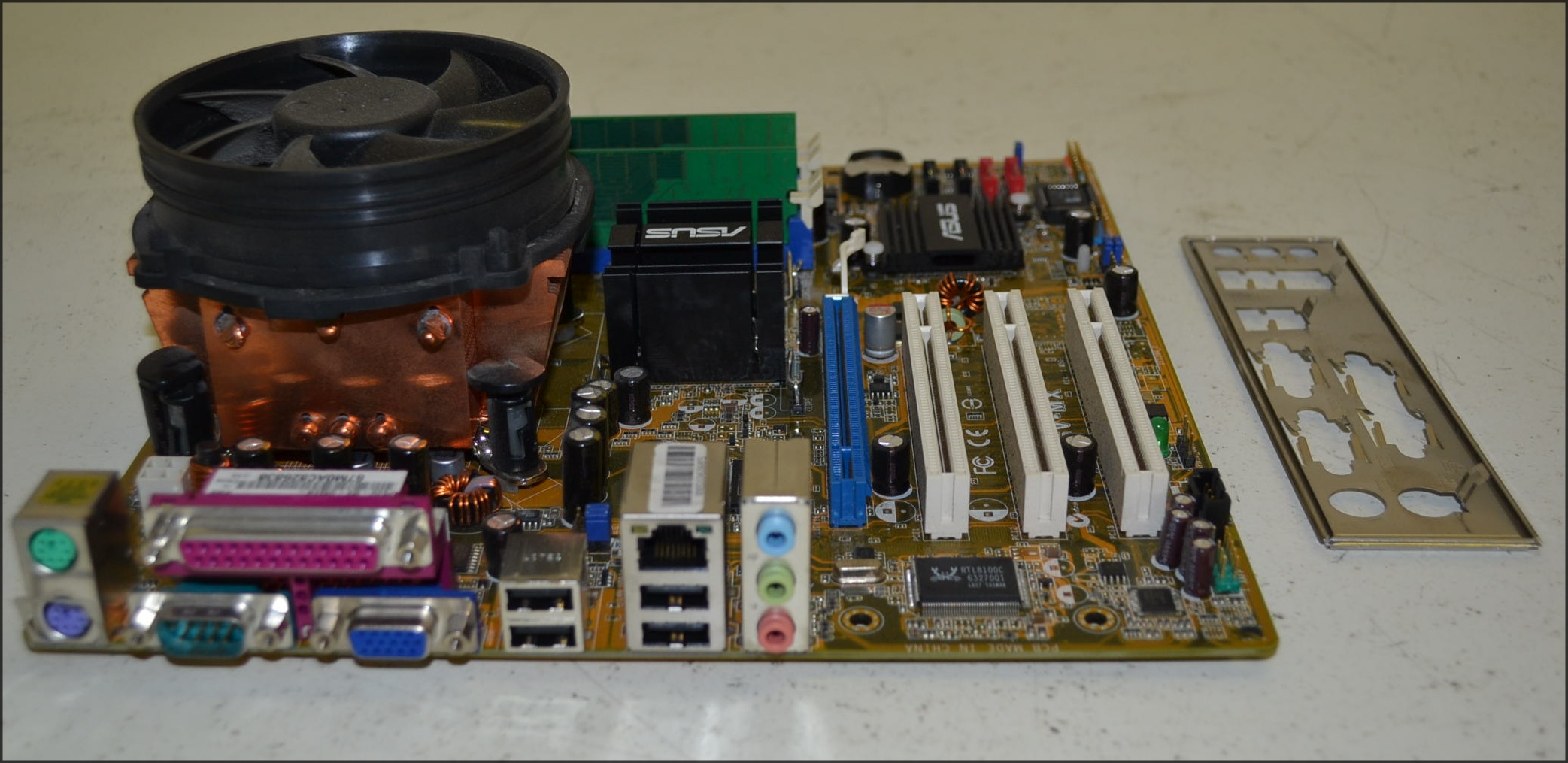 Passt Jede Grafikkarte Auf Jedes Mainboard