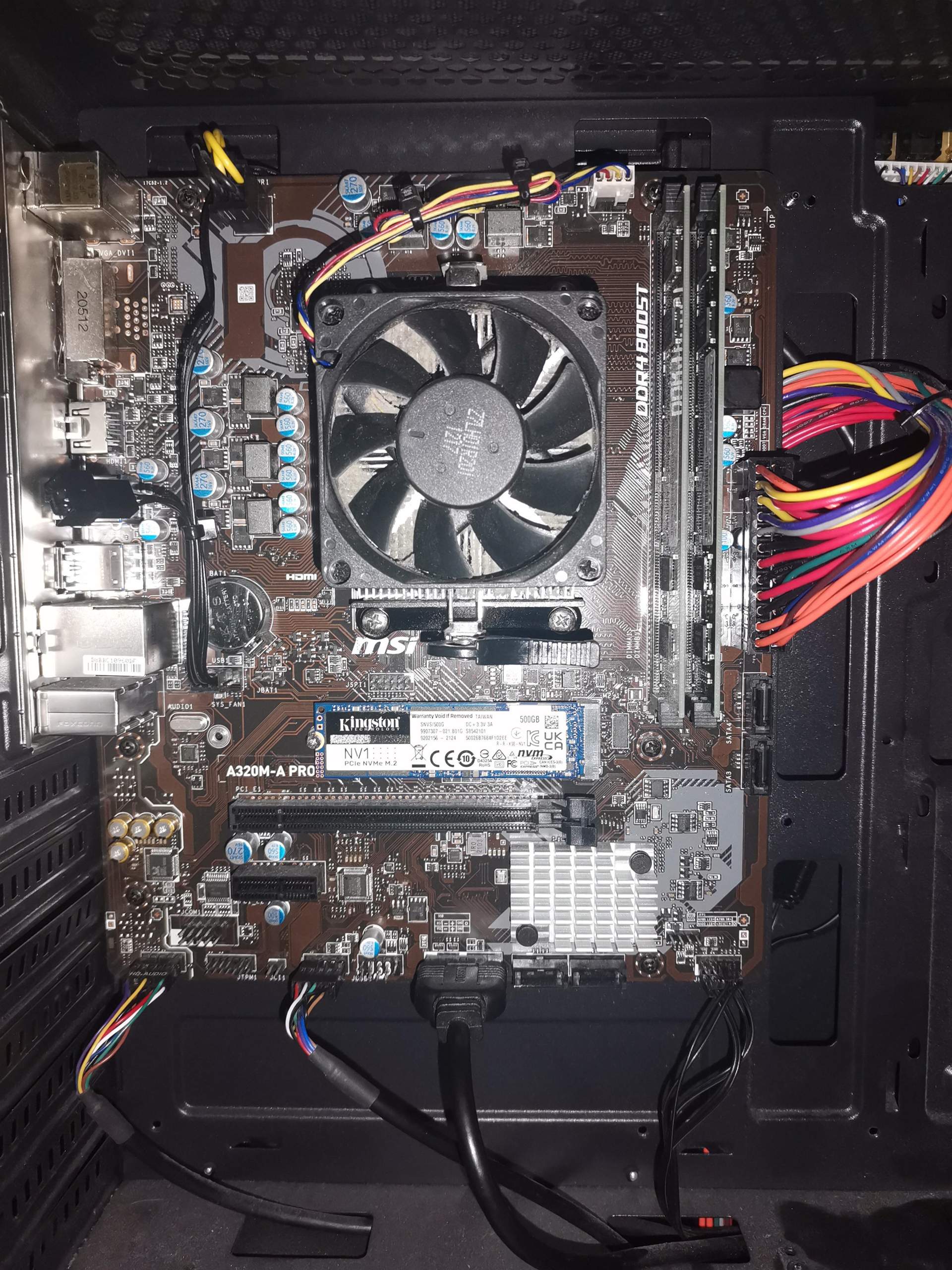 Pc geht nicht an? (Gaming PC, Mainboard, Kabel)