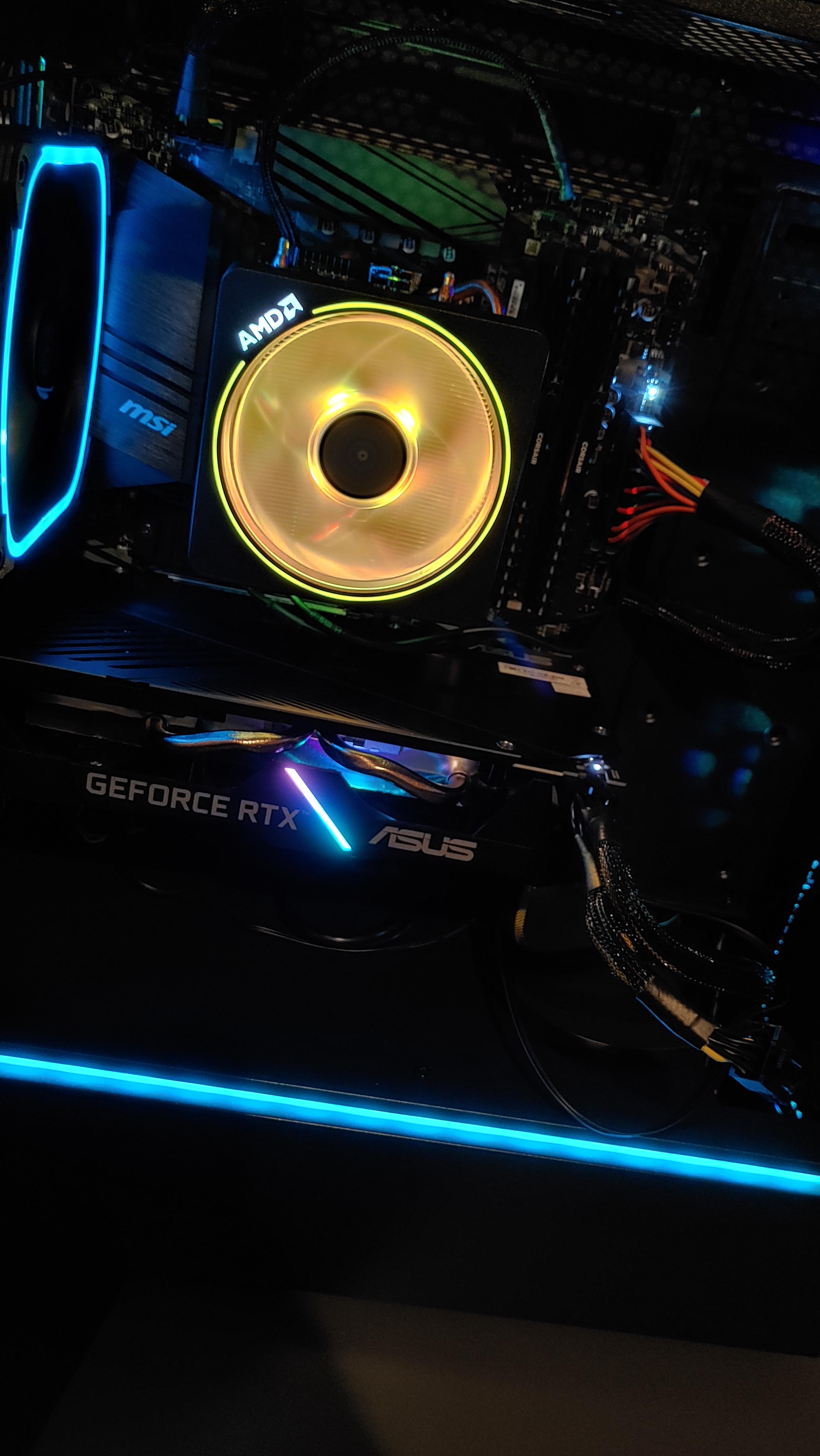 Pc gibt kein Bild.. HILFE? Technik, Grafikkarte)