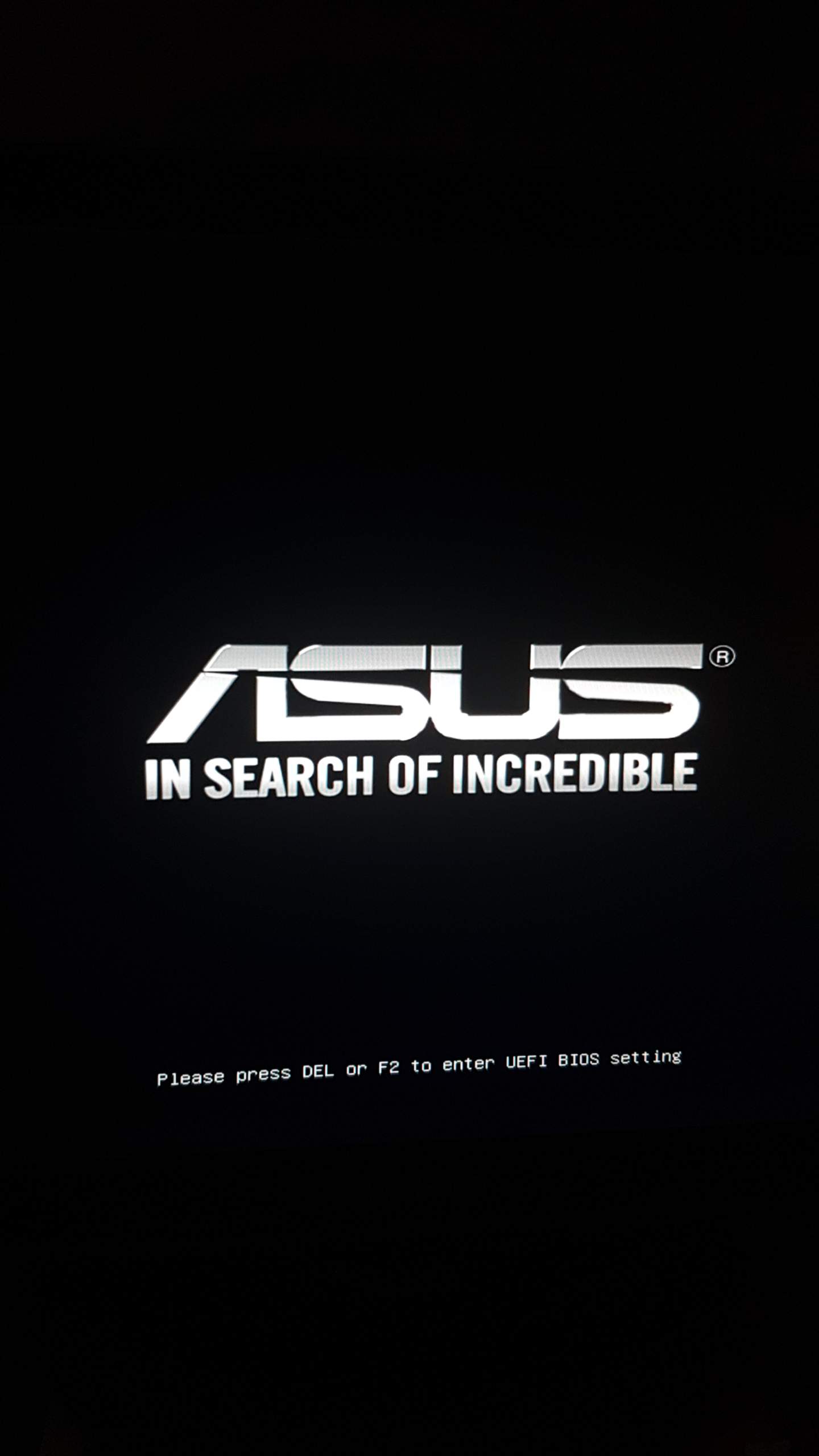 PC hängt sich beim Bios Bild auf? Technik, Spiele und Gaming)