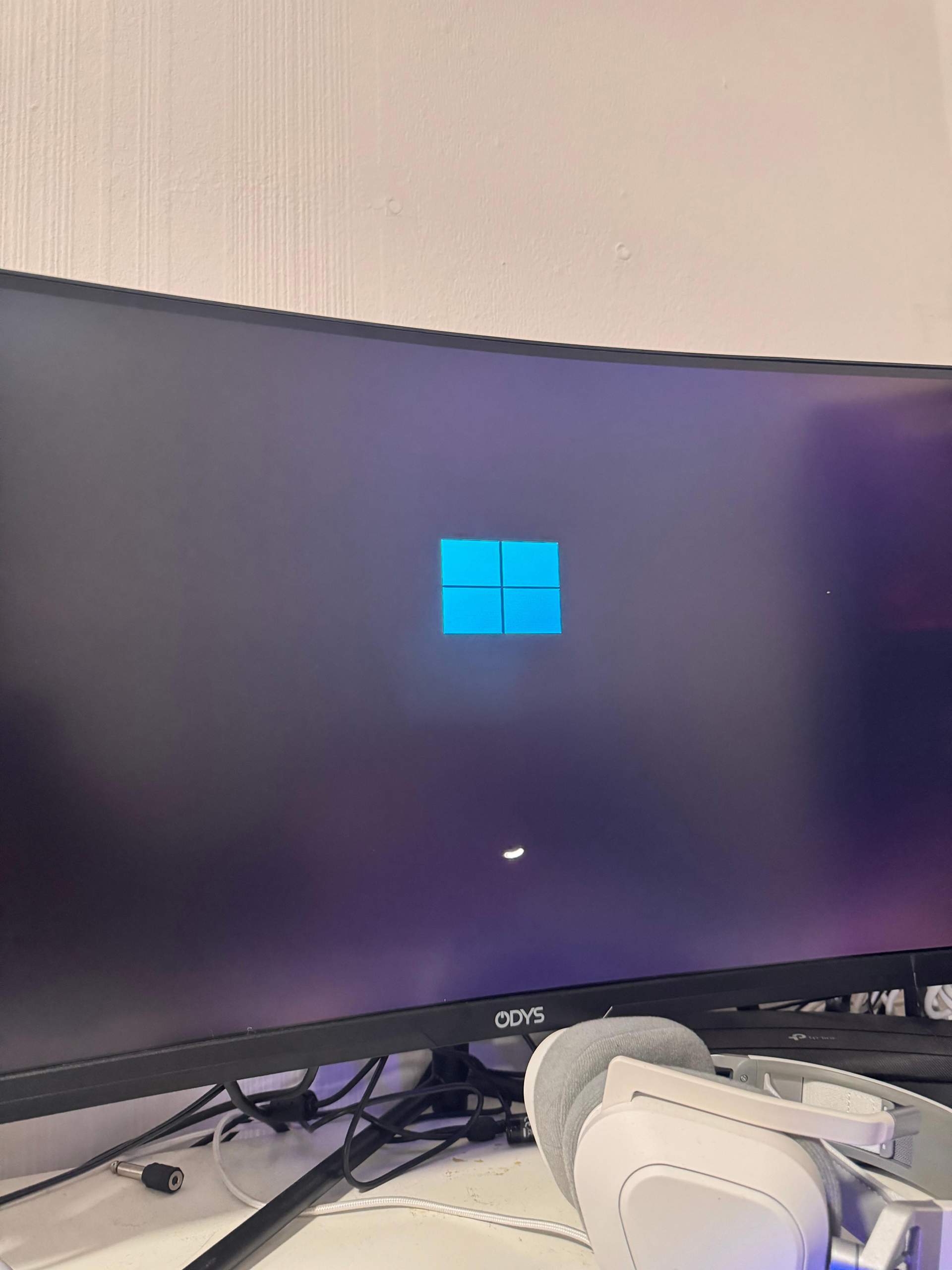 Pc startet und geht wieder aus bluescreen? (PCProblem)