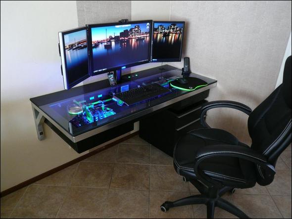 Pc Tisch? (Hardware im tisch eingebaut ) (Gaming, Möbel)