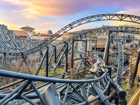 - (Qualität, Optik, Freizeitpark)