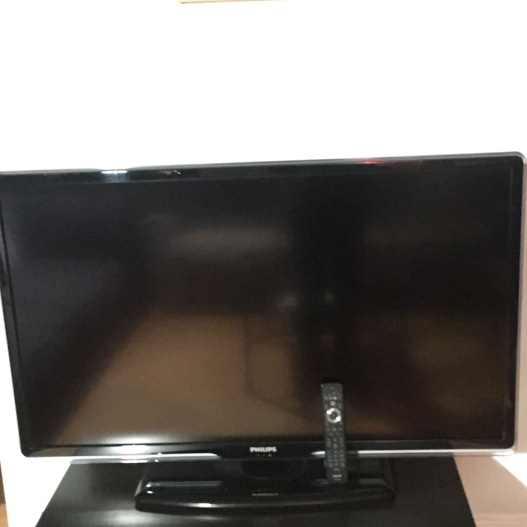 Philips Fernseher Geht Aus Und Wieder An Philips Fernseher Geht Aus Und Wieder An