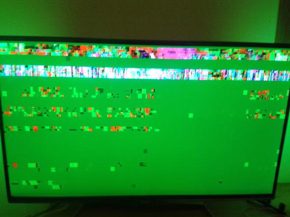 Philips Tv Bild Zeigt Nur Grun An Bei Allen Sendern Aber Bei Smarttv Oder Sonstigem Geht Er Pc