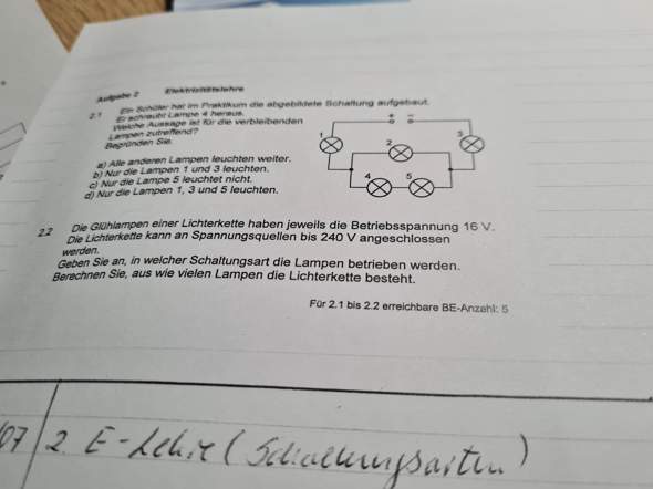 - (Schule, Mathematik, Physik)