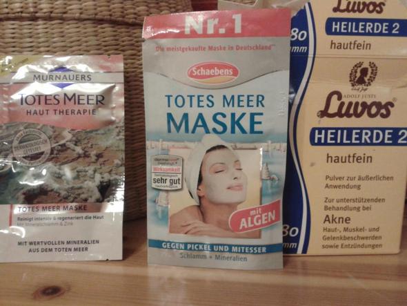 - (Pickel, Maske)