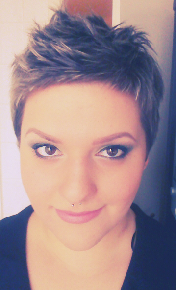 Pixie Cut Diese Frisur Fur Ein Schmales Gesicht Geeignet Freizeit Gesichtsform