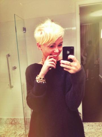 Pixie Cut - (Haare, Gesicht, Miley Cyrus)