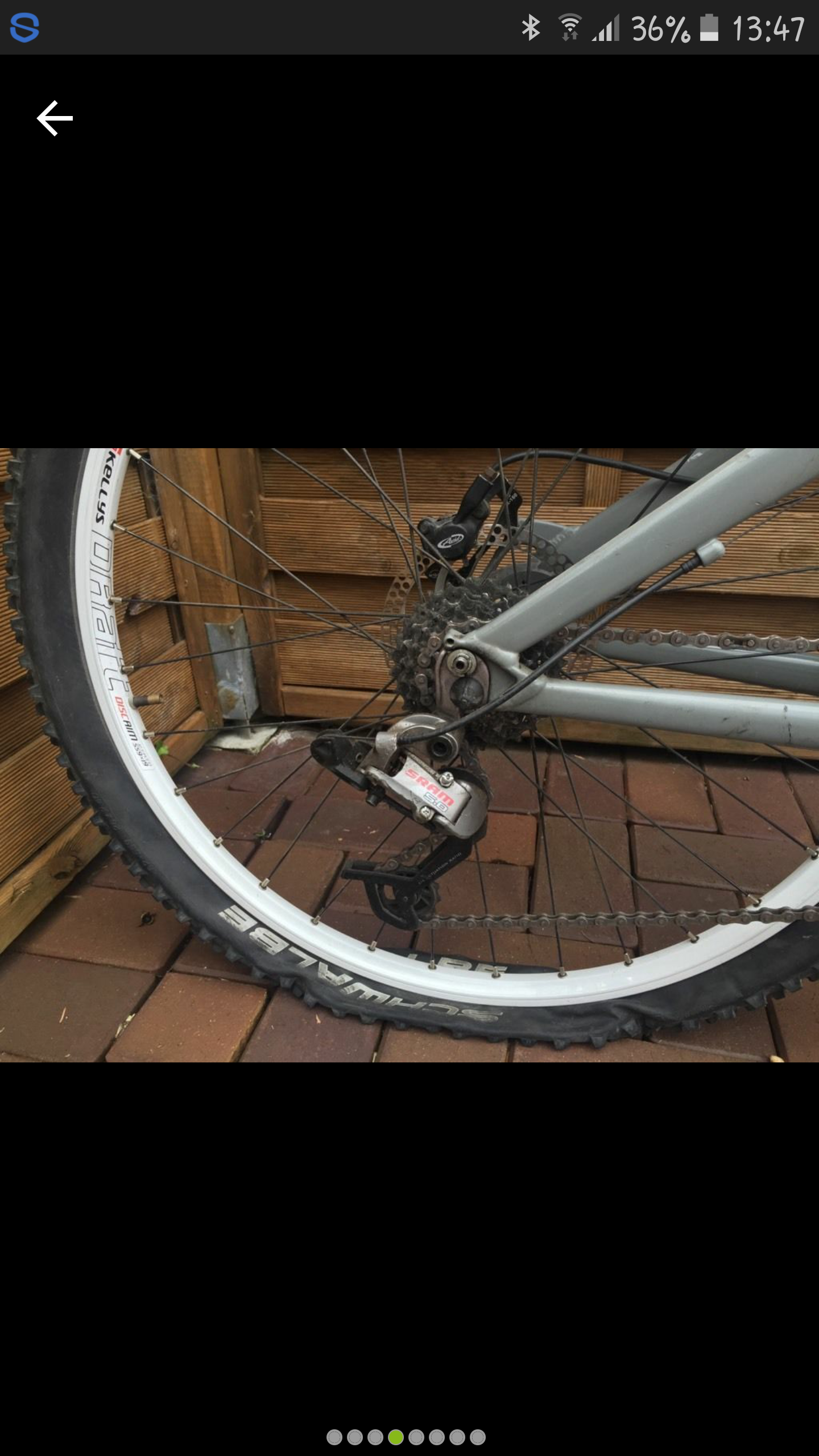 der reifen vom fahrrad hatte eiben platten der reifen vom fahrrad hatte eiben platten