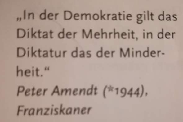 Download Demokratie zitat HD