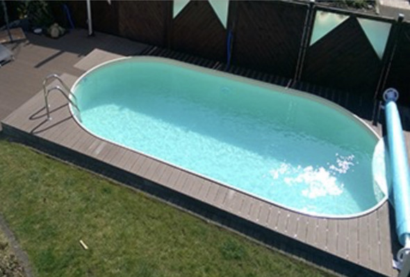 - (Garten, Pool, Eigenbau)