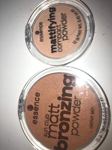 - (Make-Up, Powder)