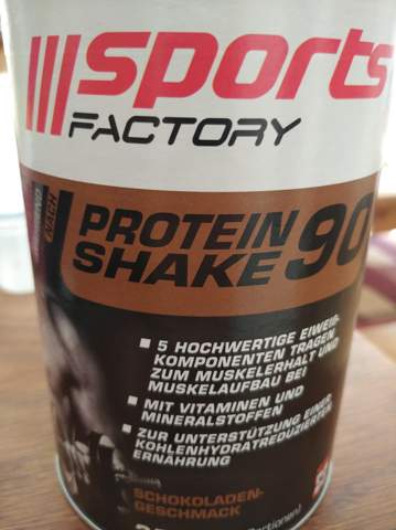 Protein Shake mit Wasser?